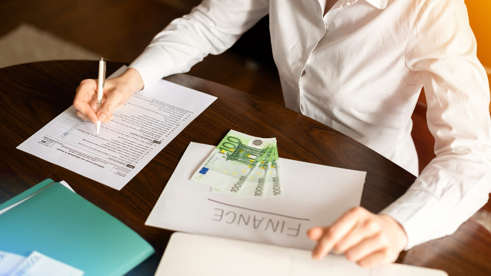 Agenzia delle Entrate e Troppi Debiti: Soluzioni Reali per Ripartire