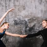 Corsi di danza per adulti: riscopri il tuo ritmo e divertiti!