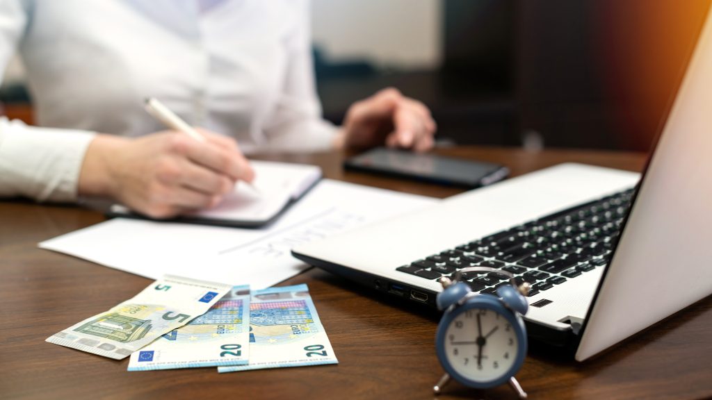 Informazioni Commerciali: Come Usarle per Prevenire Rischi e Migliorare le Decisioni Aziendali